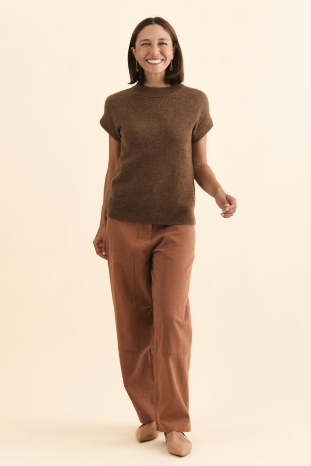 alt text|model:Cara image 6