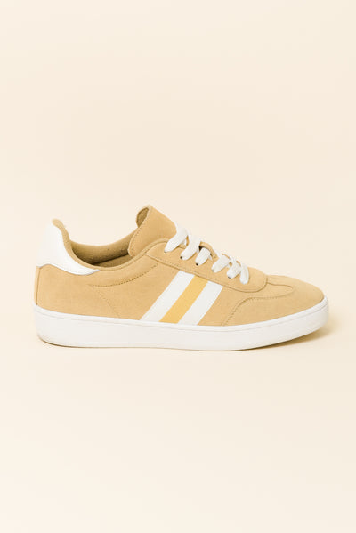 Attitude Natural Suede Sneaker