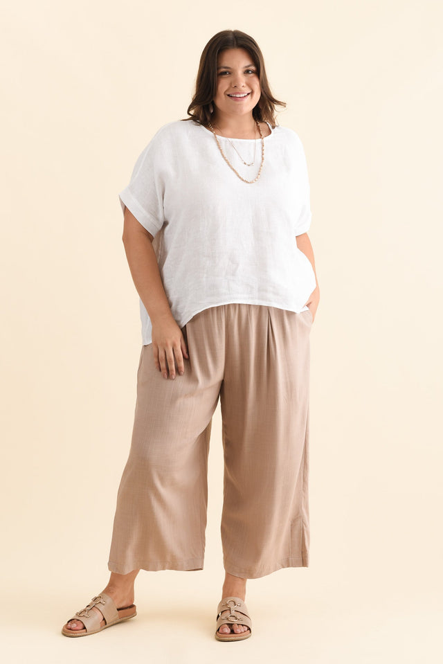 alt text|model:Gabby image 10