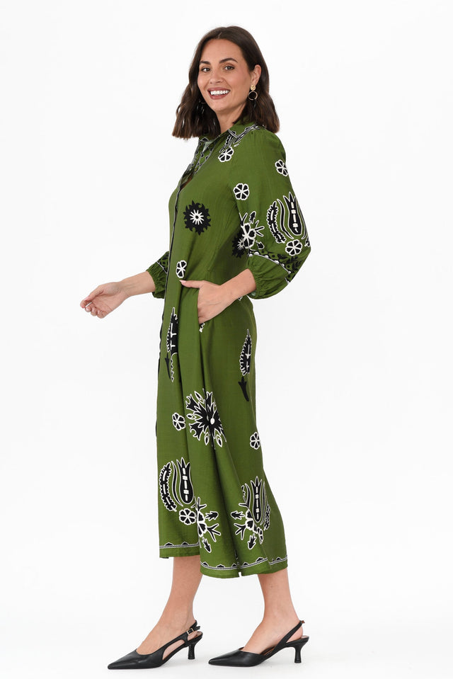 alt text|model:MJ image 4