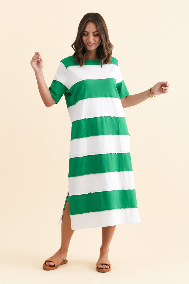 alt text|model:MJ image 7