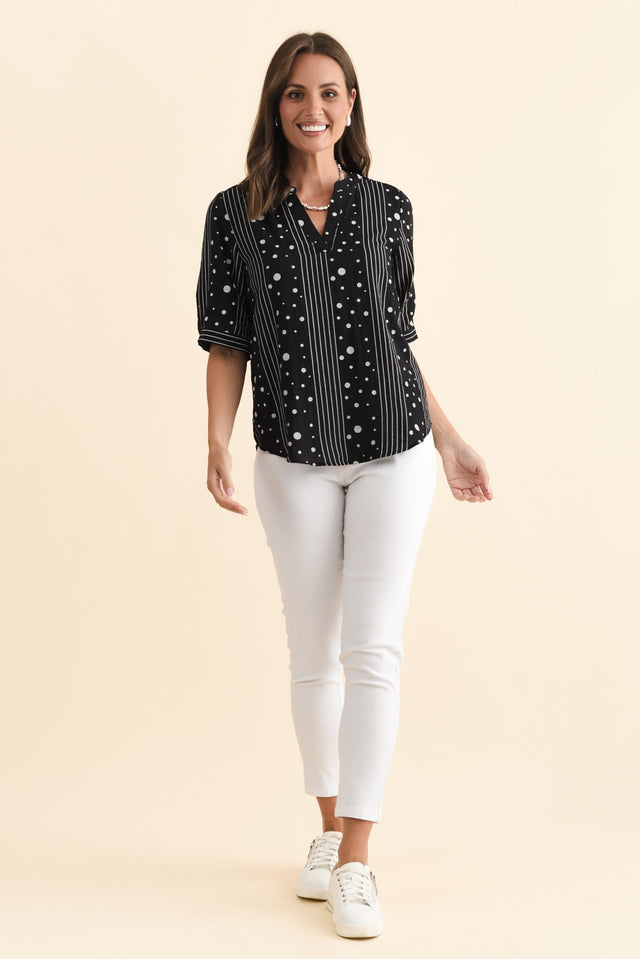 alt text|model:MJ image 7