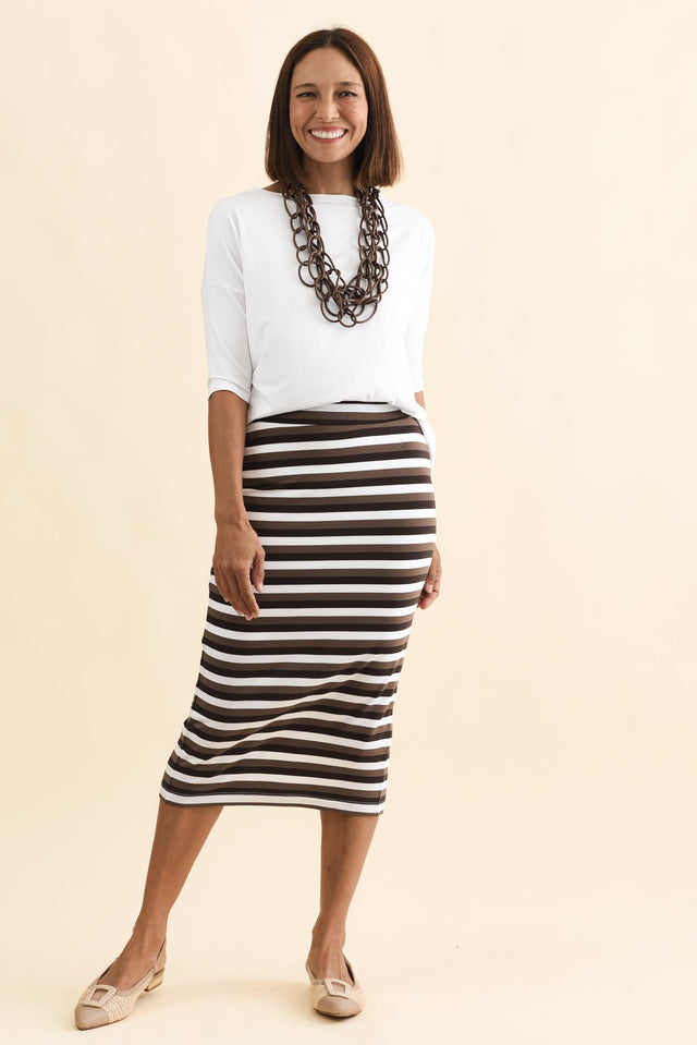 alt text|model:Cara image 2