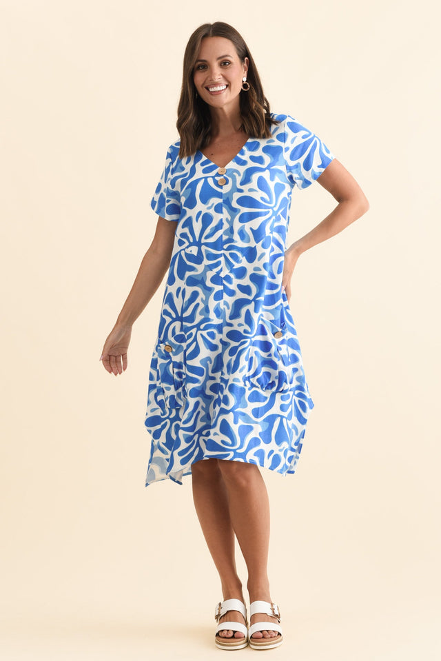 alt text|model:MJ image 7