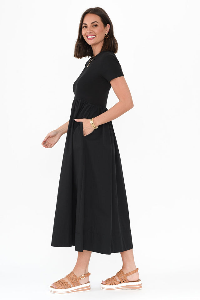 alt text|model:MJ image 4