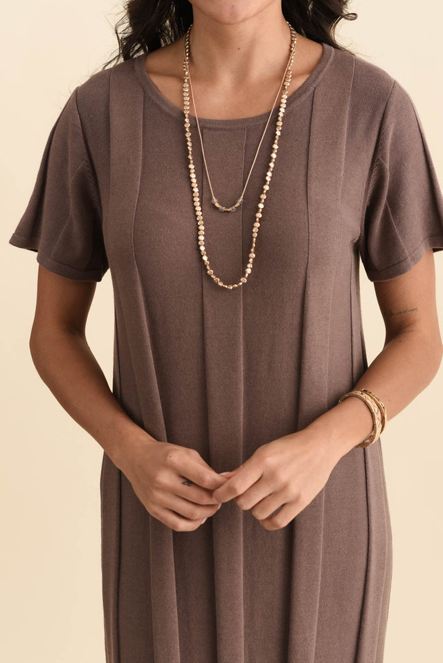 alt text|model:Brontie image 5