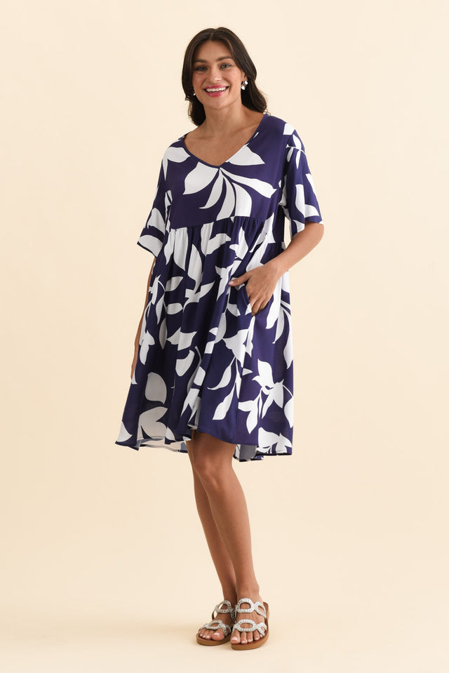 alt text|model:Brontie image 6