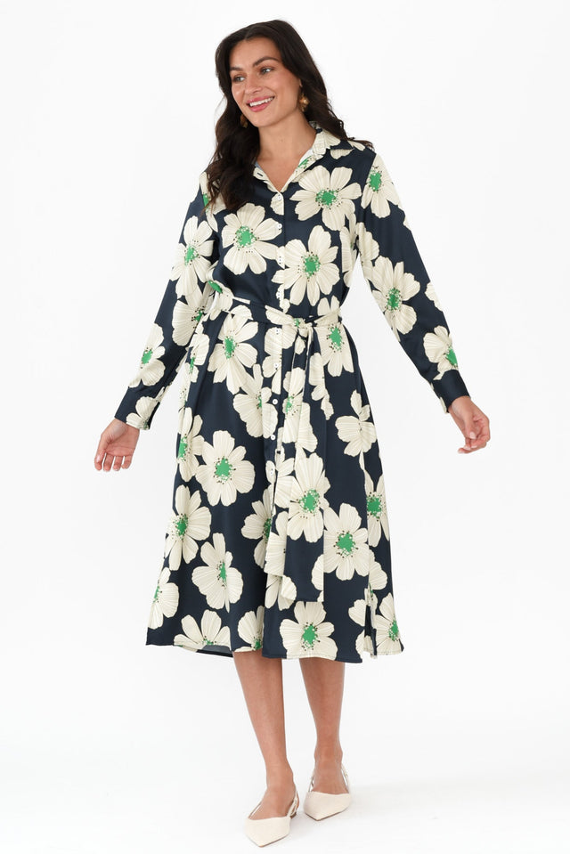 alt text|model:Brontie image 3