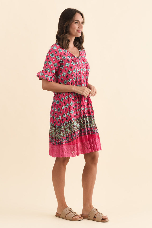 alt text|model:MJ image 3