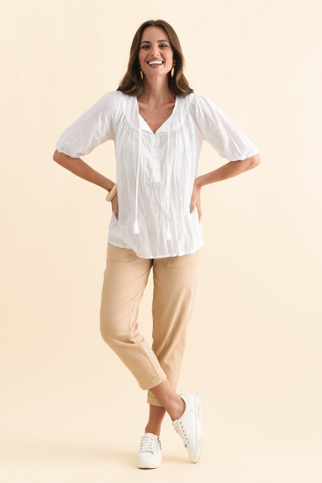 alt text|model:MJ image 3