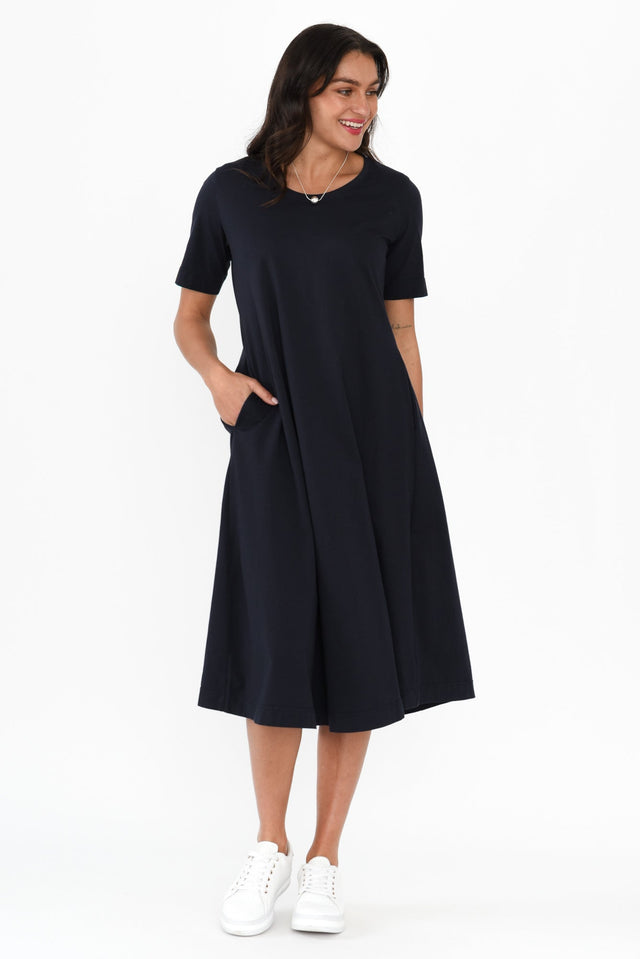 alt text|model:Brontie image 4