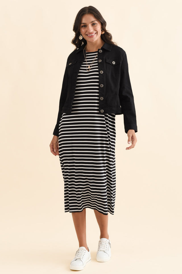 alt text|model:Brontie image 3