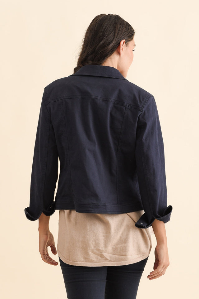 alt text|model:Brontie image 6