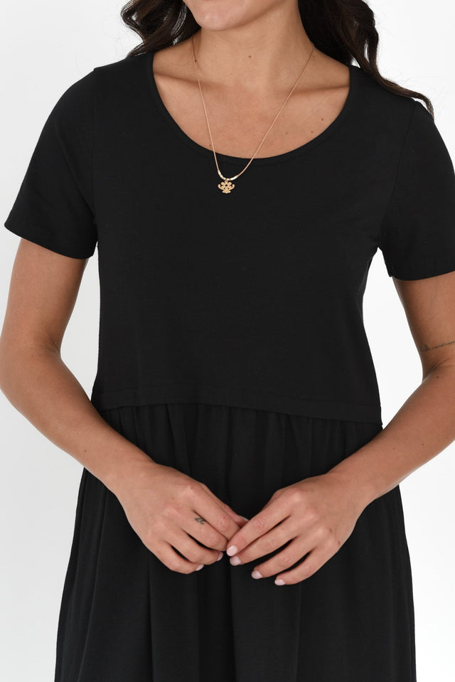 alt text|model:Brontie image 6