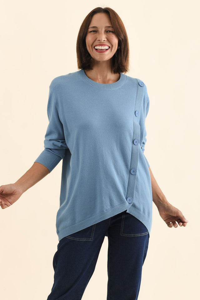 alt text|model:Cara image 1