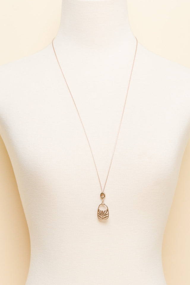 Diva Gold Flower Pendant Necklace