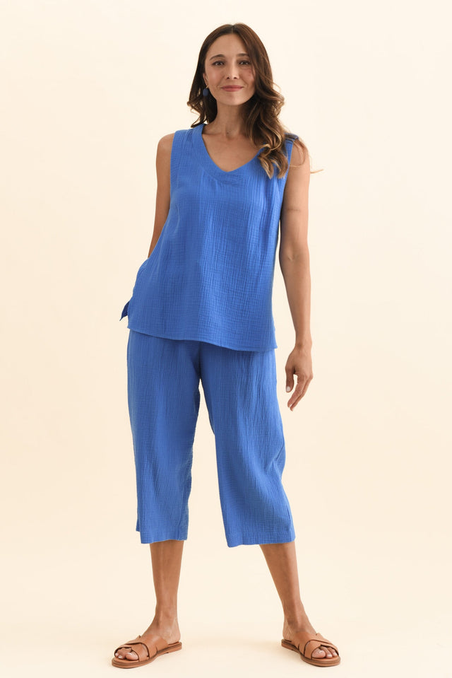 alt text|model:Cara image 6