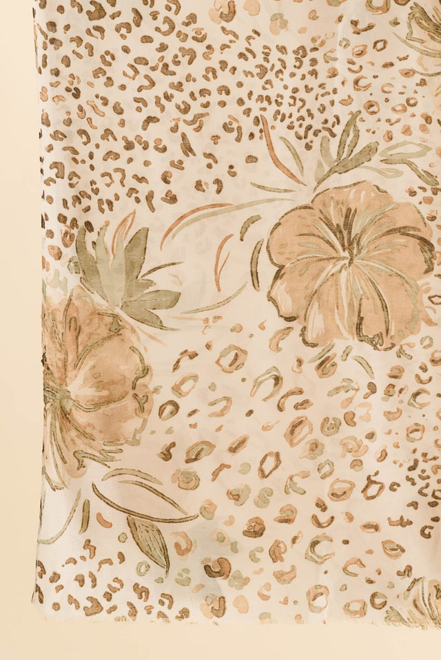 Elva Tan Leopard Scarf image 3