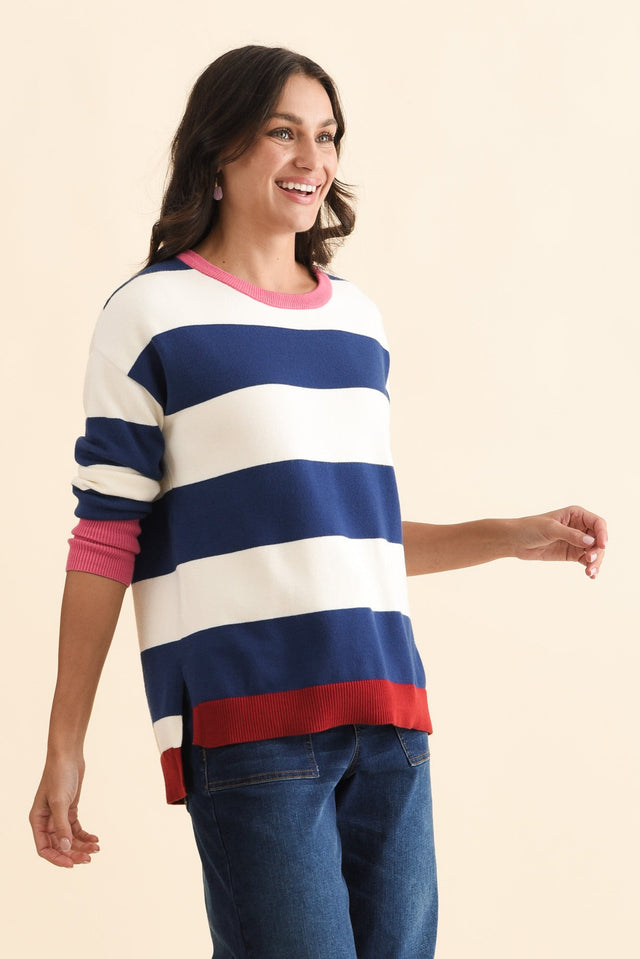 alt text|model:Brontie image 5