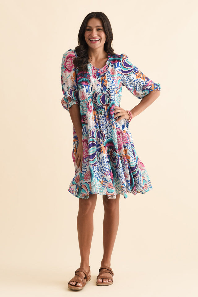 alt text|model:Brontie image 6