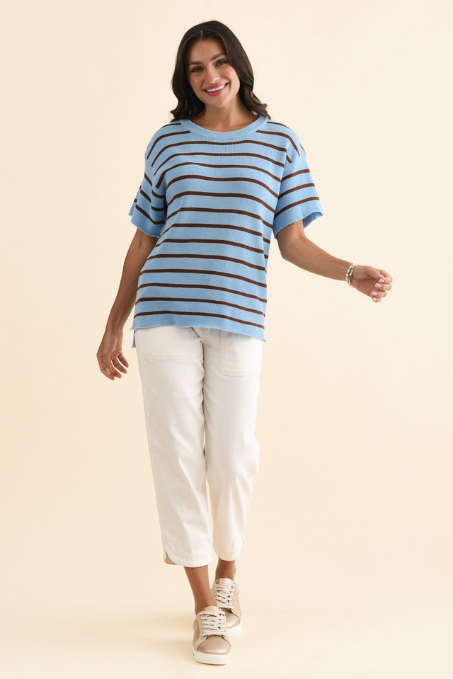 alt text|model:Brontie image 7