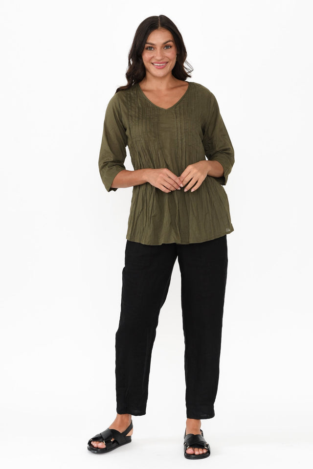 alt text|model:Brontie image 7