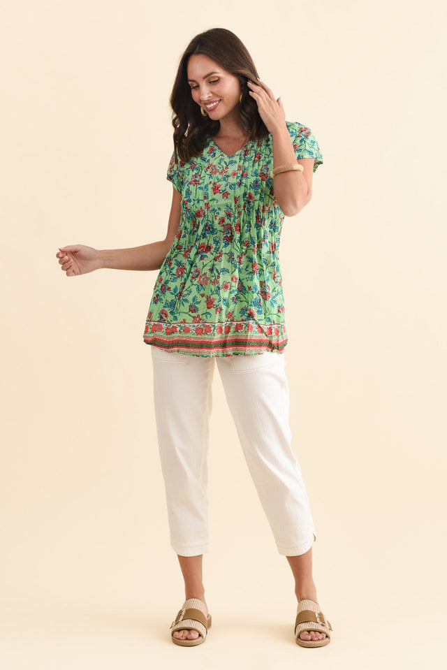 alt text|model:MJ image 6