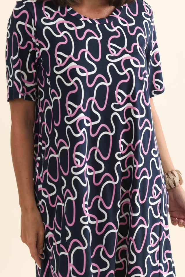 alt text|model:MJ image 6