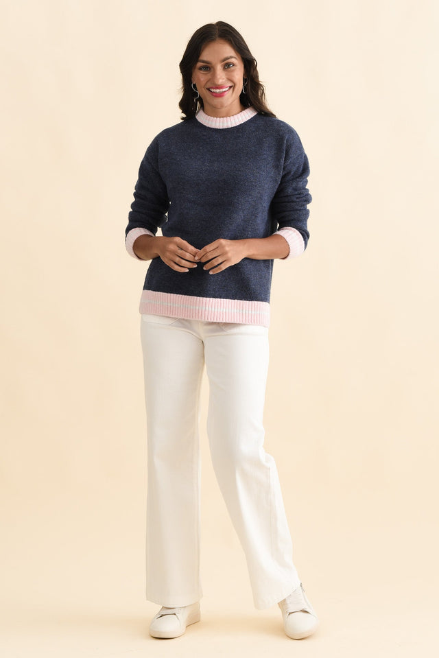 alt text|model:Brontie image 6