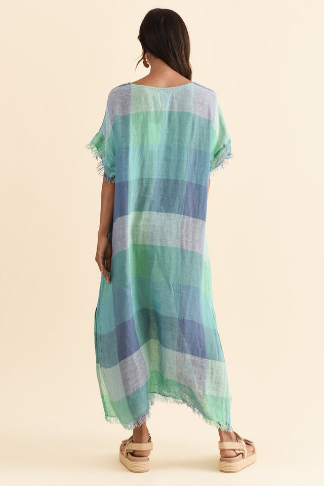 alt text|model:Cara image 5