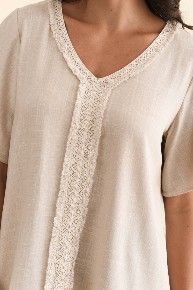 alt text|model:Brontie image 5