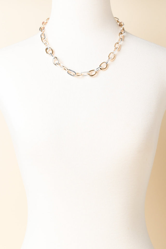 Givari Two Tone Chain Necklace image 2