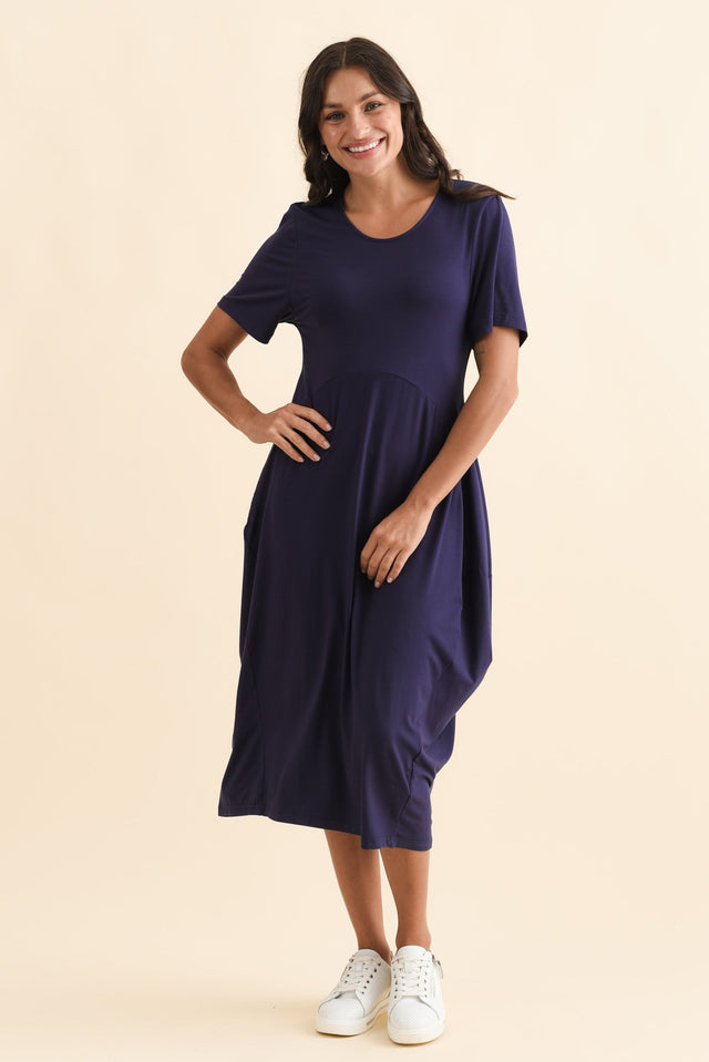 alt text|model:Brontie