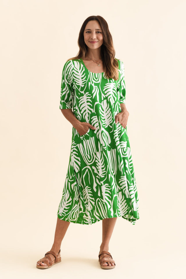 alt text|model:Cara image 7