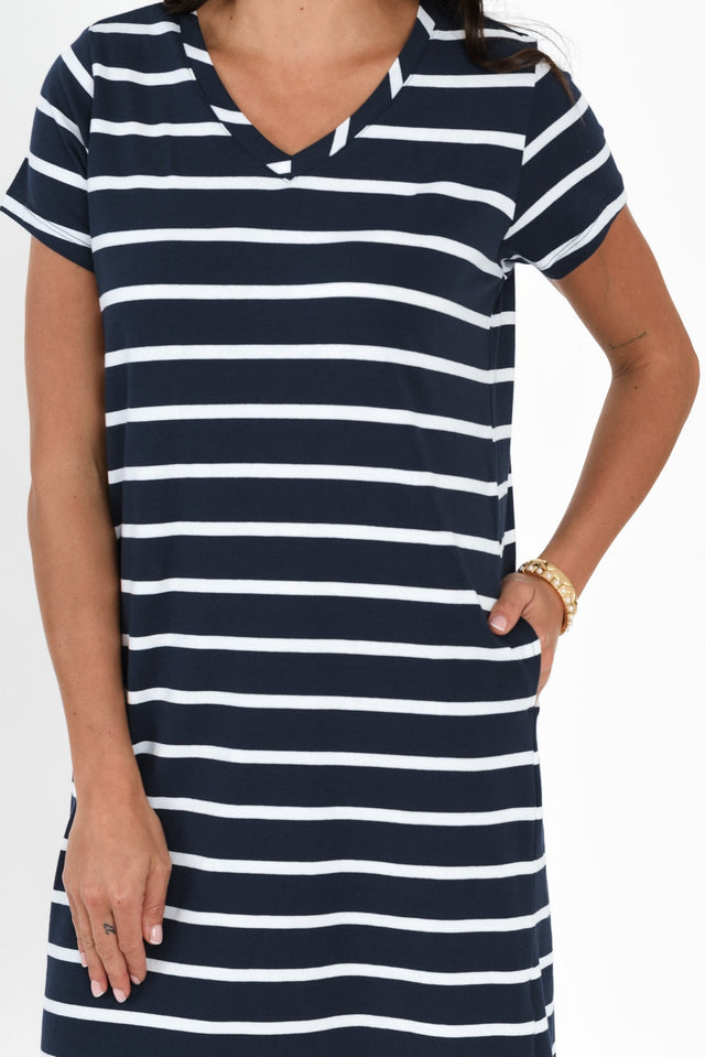 alt text|model:Brontie image 6