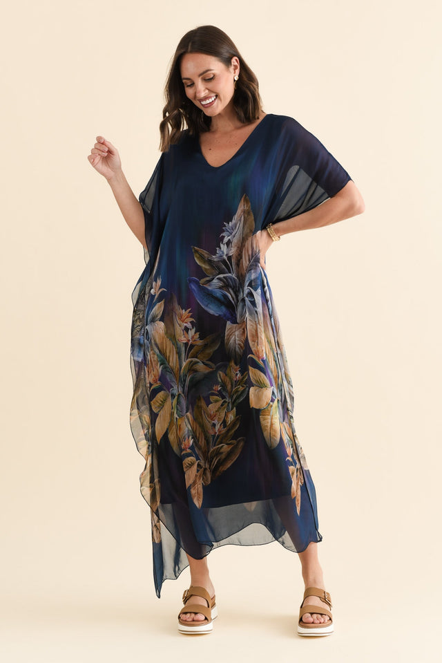 alt text|model:MJ image 3