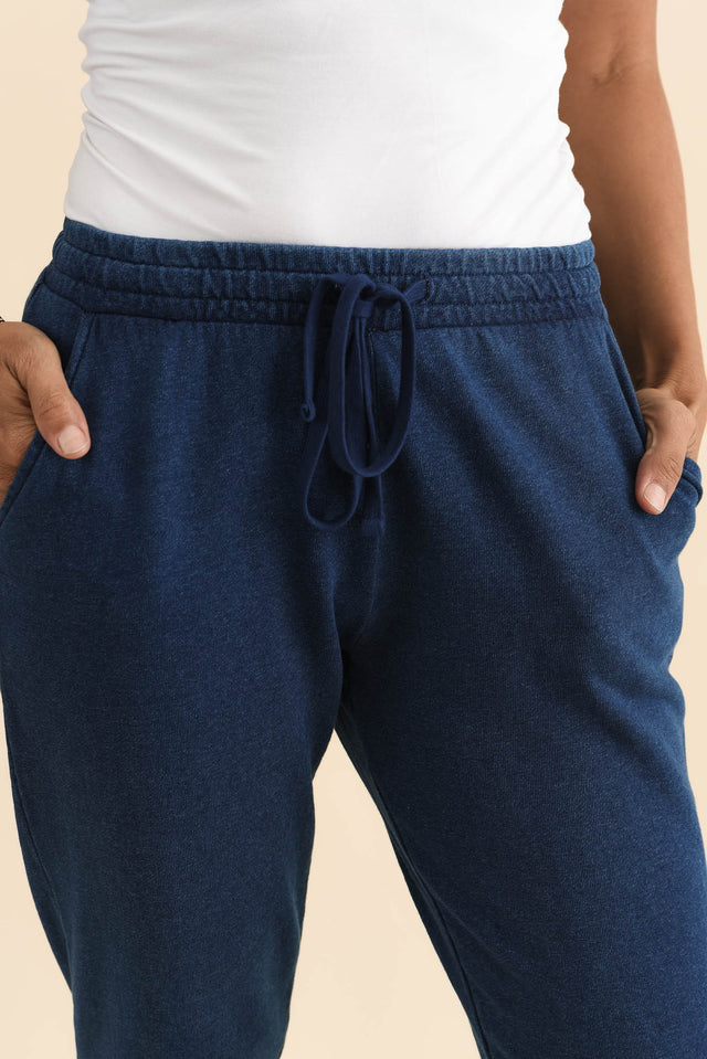 alt text|model:Cara image 6