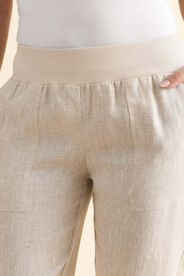 alt text|model:MJ image 6