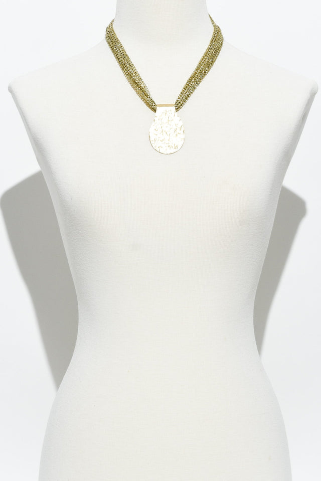 Iliana Gold Chain Pendant Necklace