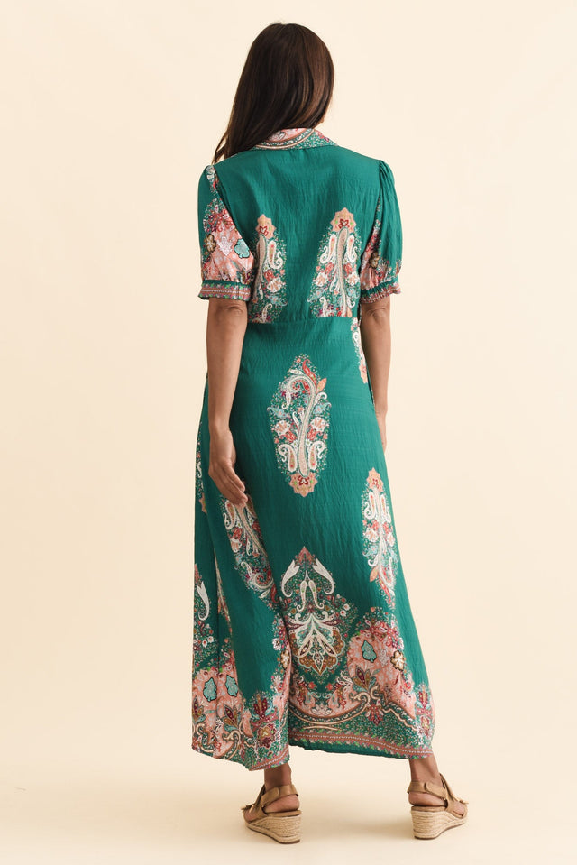 alt text|model:Cara image 5