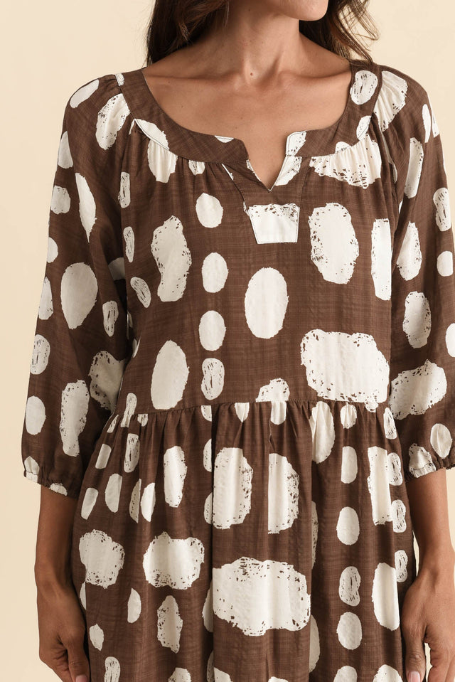 alt text|model:Cara image 5