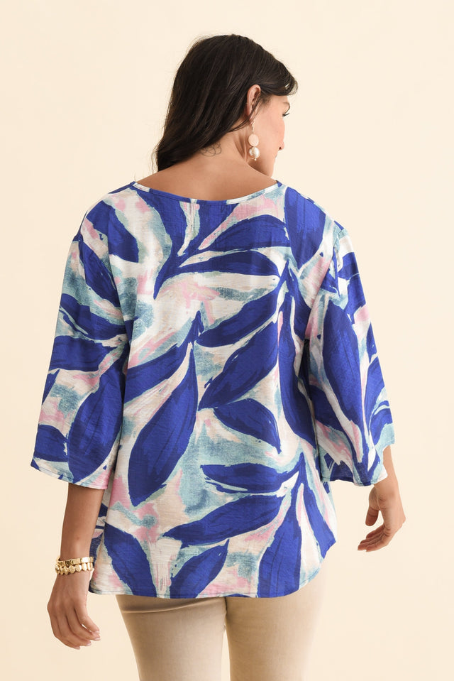 alt text|model:Brontie image 5