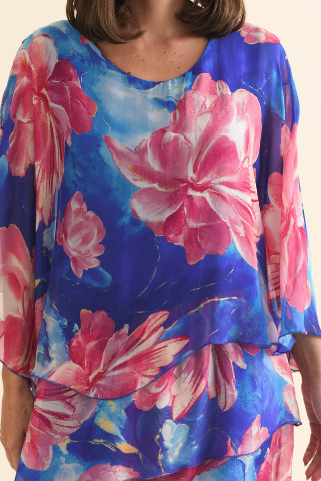 alt text|model:MJ image 6