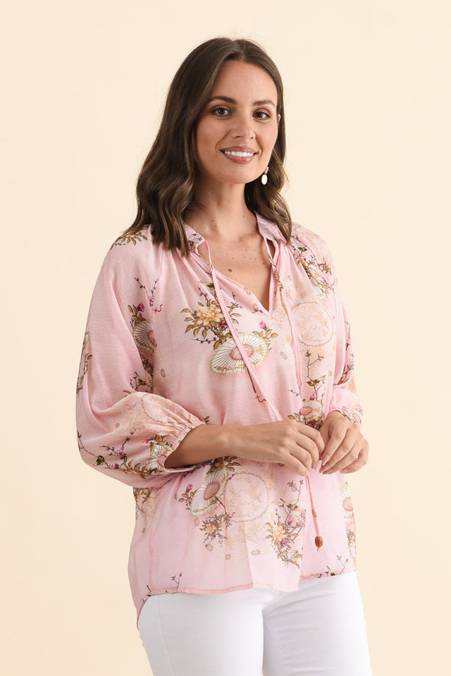 alt text|model:MJ image 4