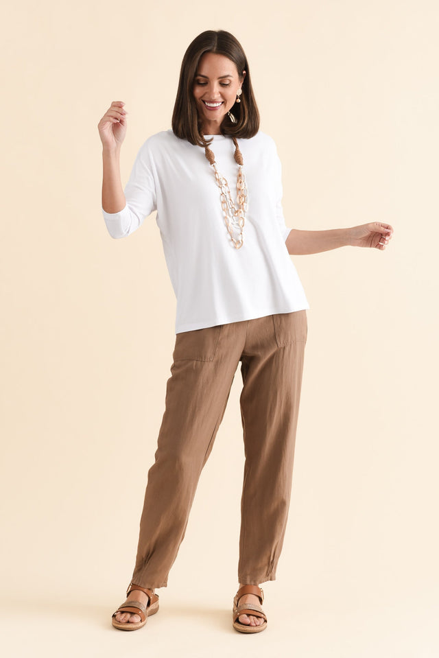 alt text|model:MJ image 7