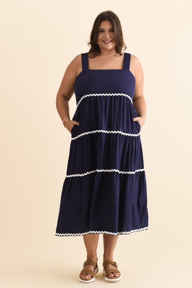 plus-size,curve-dresses,plus-size-sleevless-dresses,plus-size-midi-dresses,plus-size-sleeveless-tops,plus-size-summer-dresses,alt text|model:Gabby