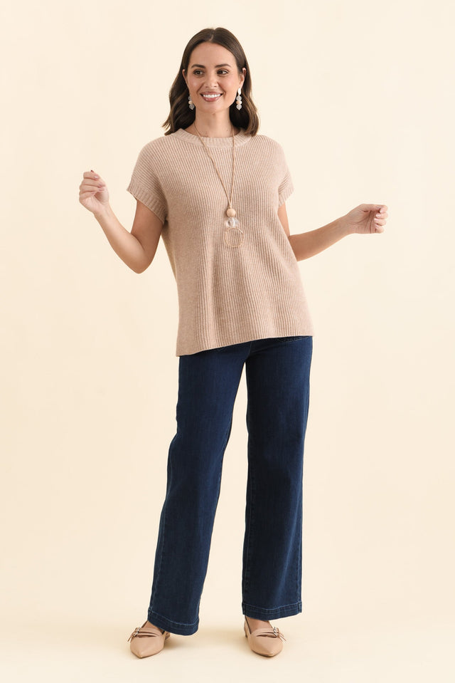 alt text|model:MJ image 6