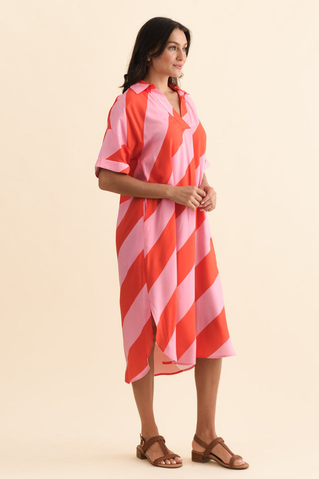 alt text|model:Brontie image 3