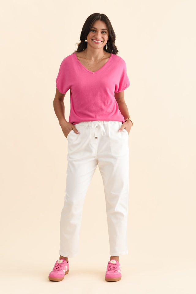 alt text|model:Brontie image 7