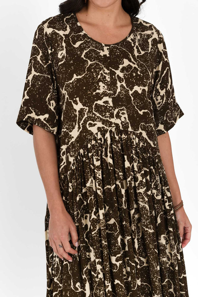 alt text|model:Brontie image 6